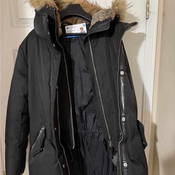 Mackage women’s jacket - Picture 10 of 13